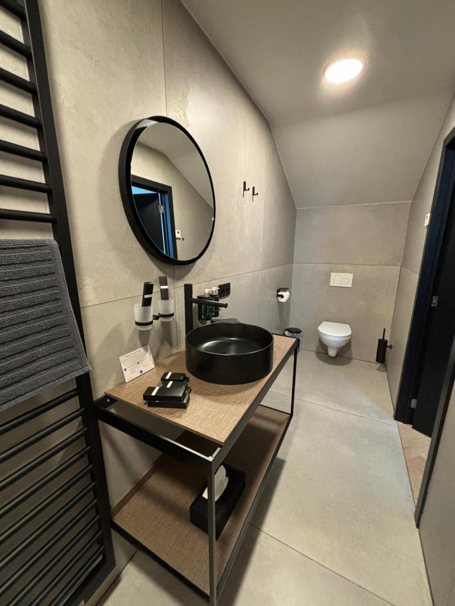 Hotel Mezza Notte Ronse Bagian luar foto