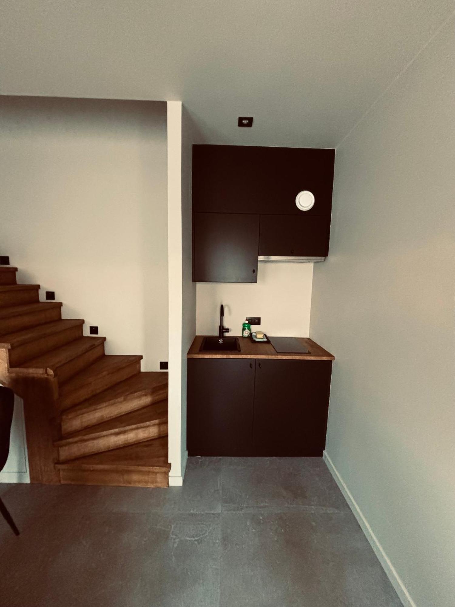 Hotel Mezza Notte Ronse Bagian luar foto