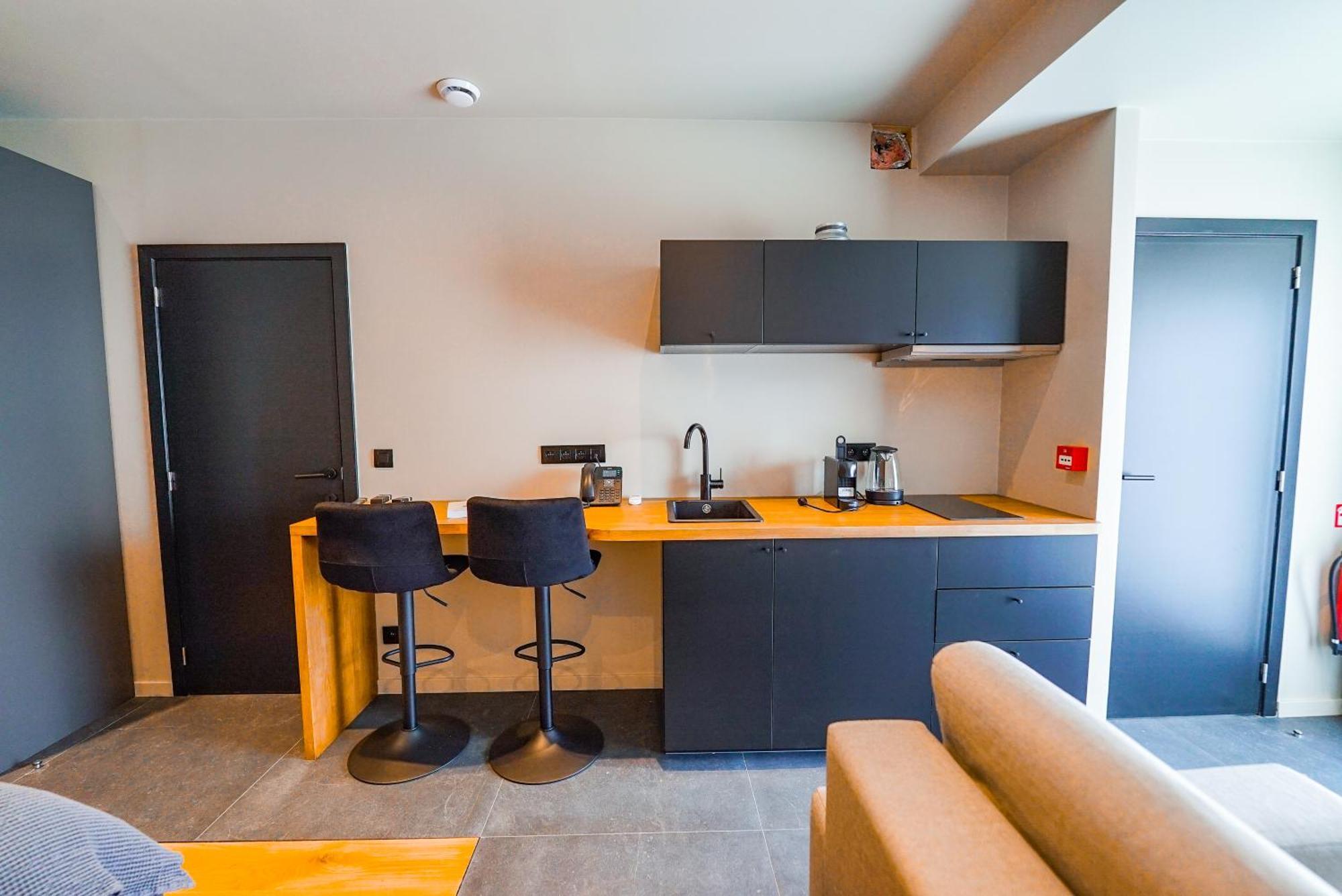 Hotel Mezza Notte Ronse Bagian luar foto