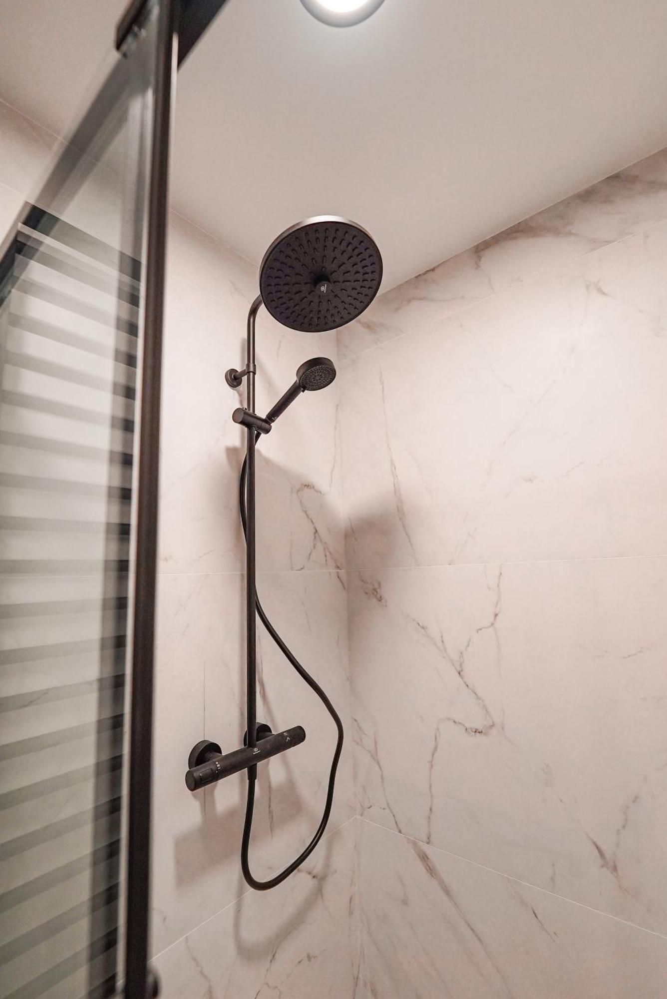 Hotel Mezza Notte Ronse Bagian luar foto